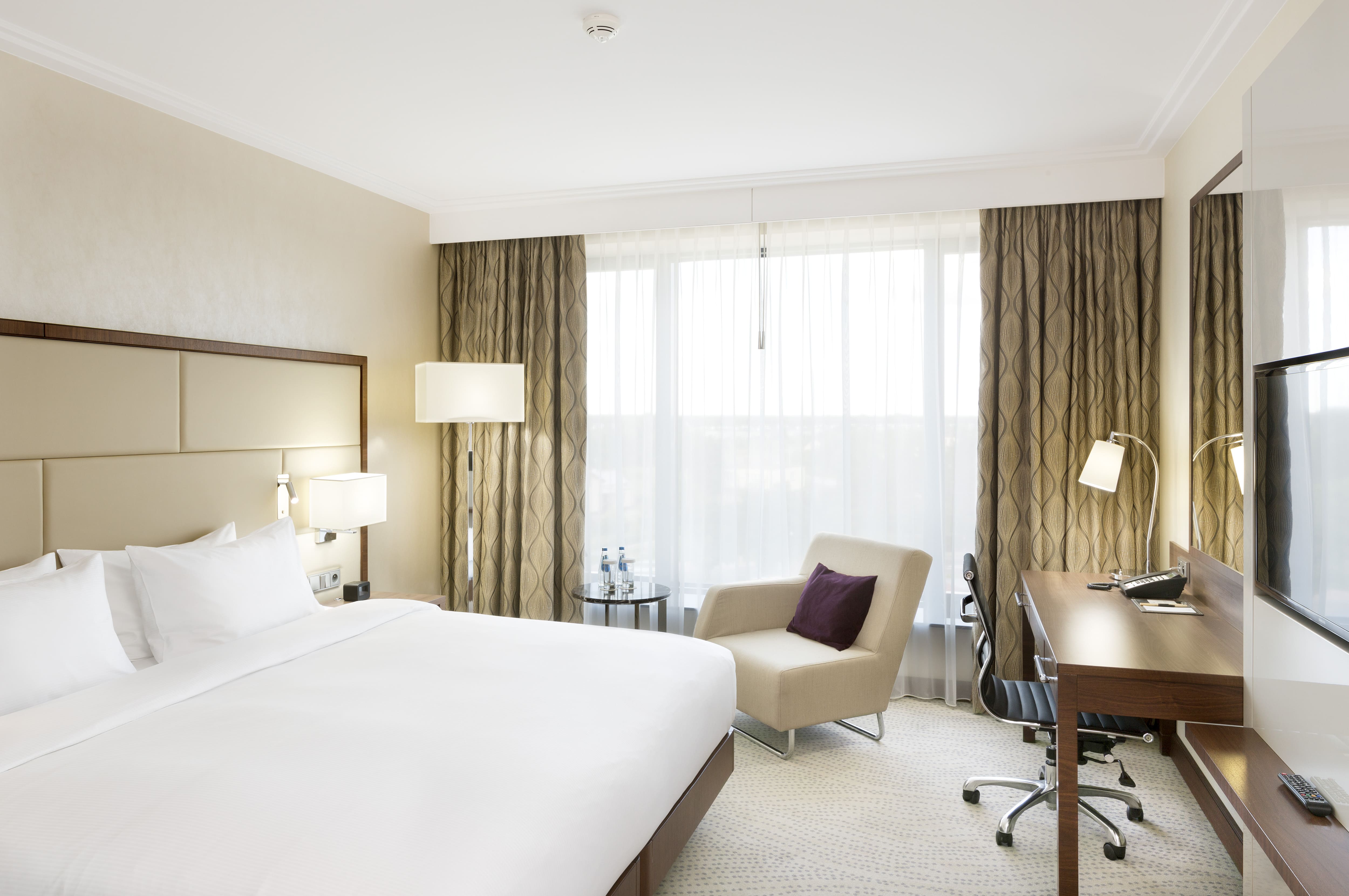 DoubleTree by Hilton Hotel & Conference Centre Warsaw — zdjęcie 1
