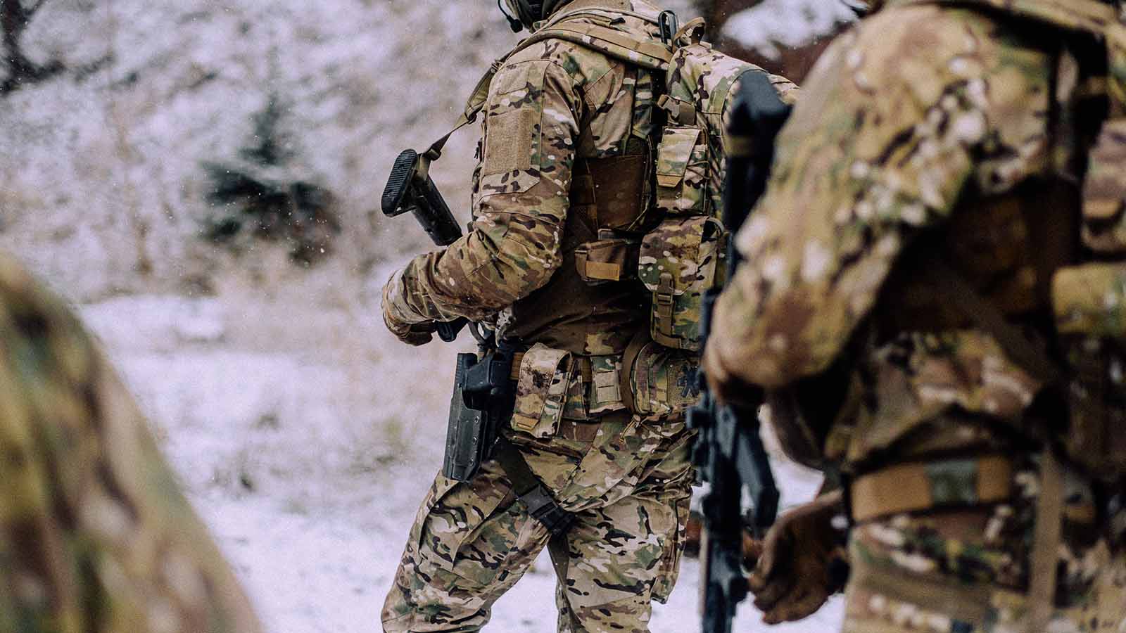 Odzież taktyczna i outdoorowa — zdjęcie 7